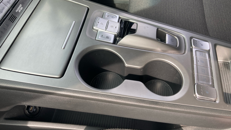 Hyundai KONA 100kW Premium 39kWh 5dr Auto Electric Hatchback